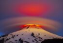 Fotógrafo pasa 15 noches debajo de un volcán y obtiene impactante imagen que ganó un prestigioso concurso