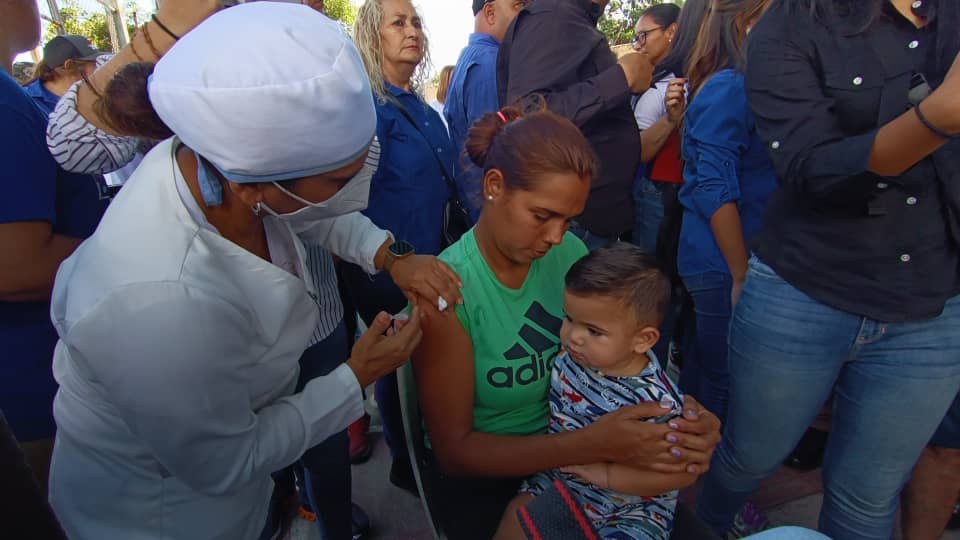 Más de mil 100 familias de Barrio Obrero fueron beneficiadas con gran jornada médica-odontológica