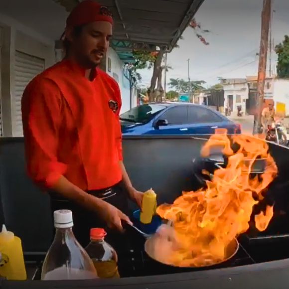 chef venezolano vende comida peruana