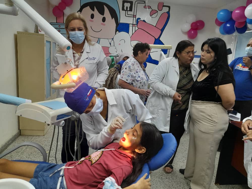 Gobernación inaugura servicio de Odontología en Ambulatorio Urbano II de Cuatricentenario