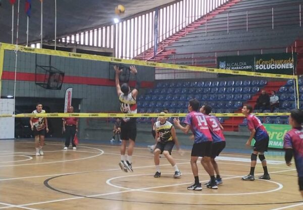 Zulia venció a Apure y se mantiene invicto el Nacional de Voleibol Juvenil