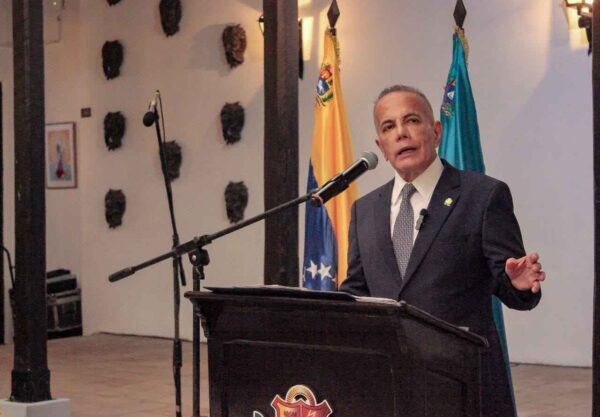 Rosales: «Estamos indignados por el asesinato de Fernando Villavicencio»