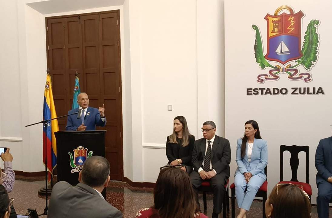 Rosales: «Alto Gobierno recibió propuesta para creación de Zona Económica Especial en el Zulia»