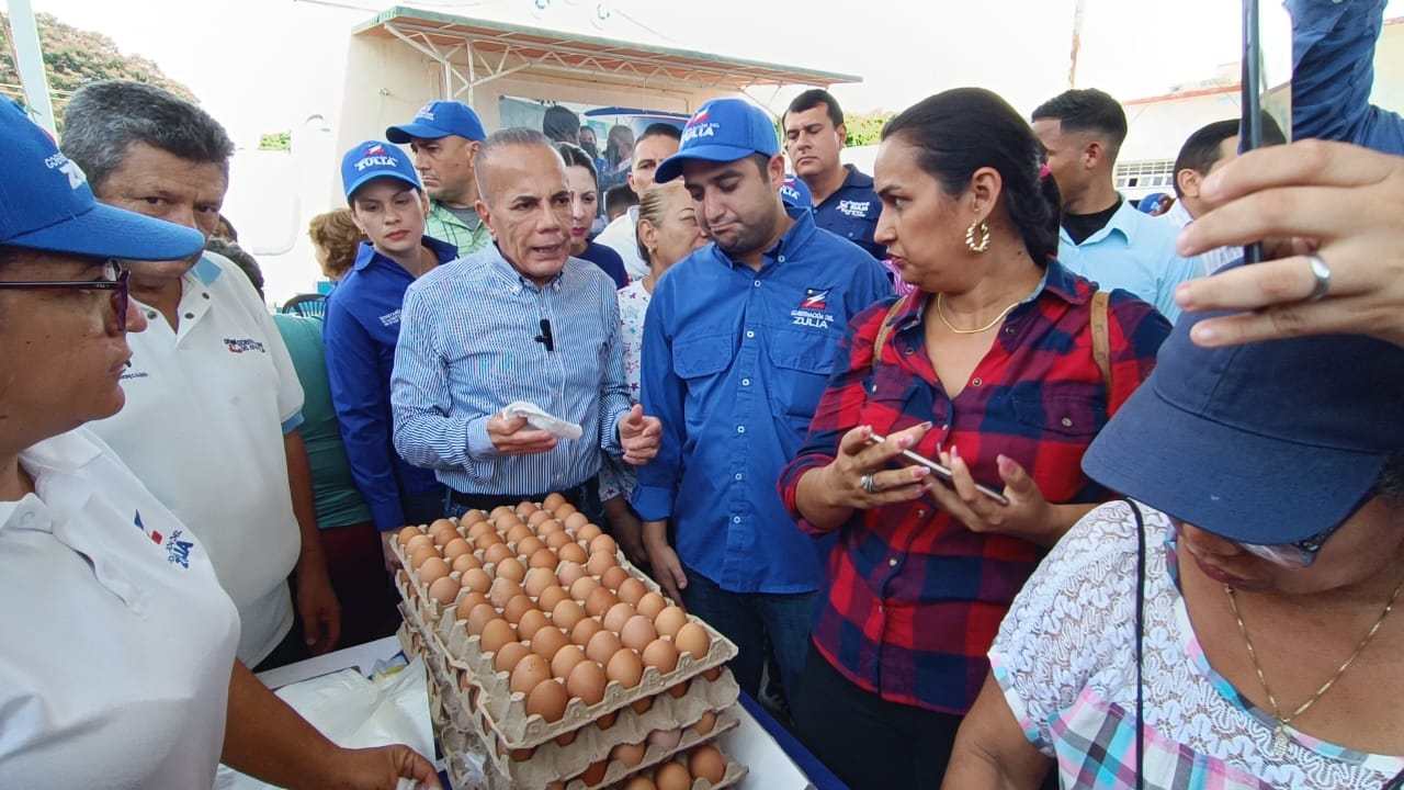 Rosales: «Mercados Populares facilitan la adquisición de productos de la cesta básica con precios subsidiados»