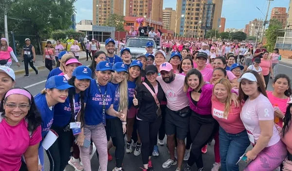 Con apoyo y logística Gobernación del Zulia dijo presente en la Caminata Rosa