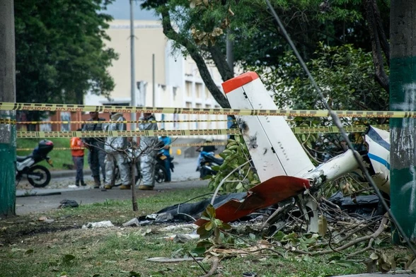 Colombia: Muere un capitán de la FAC al caer una avioneta en Cali