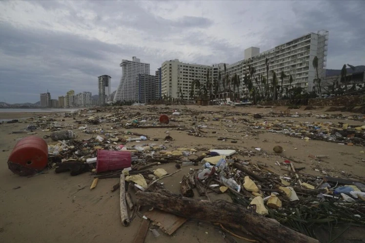 Aumenta la cifra de fallecidos por el impacto del huracán Otis en Acapulco