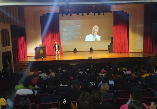 Secretaría de Criptoactivos del Zulia presentó conferencia en Urbe