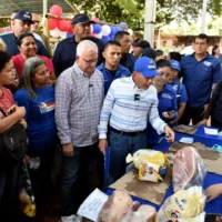 Mercados Populares de la Gobernación recorren el Zulia con subsidios hasta de 50%