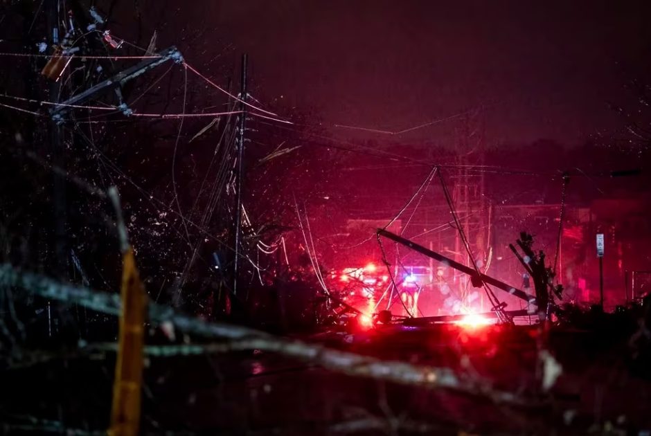 Seis muertos y 23 heridos tras el paso de una serie de tornados que tocaron tierra cerca de Nashville