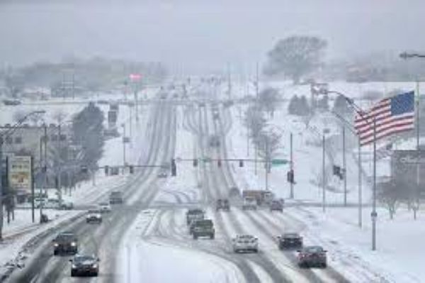 Persiste alerta en Estados Unidos ante tormenta ártica