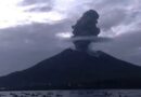 Volcán Sakurajima de Japón entra en erupción