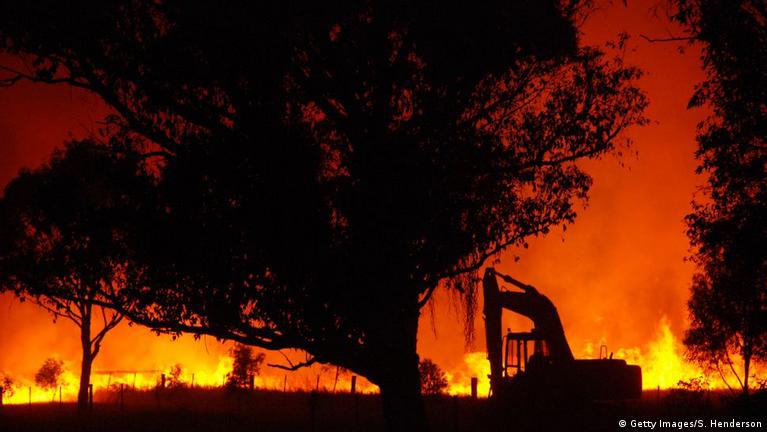 Chile: Unos 99 muertos, más de 3.000 casas quemadas y sospechas de intencionalidad