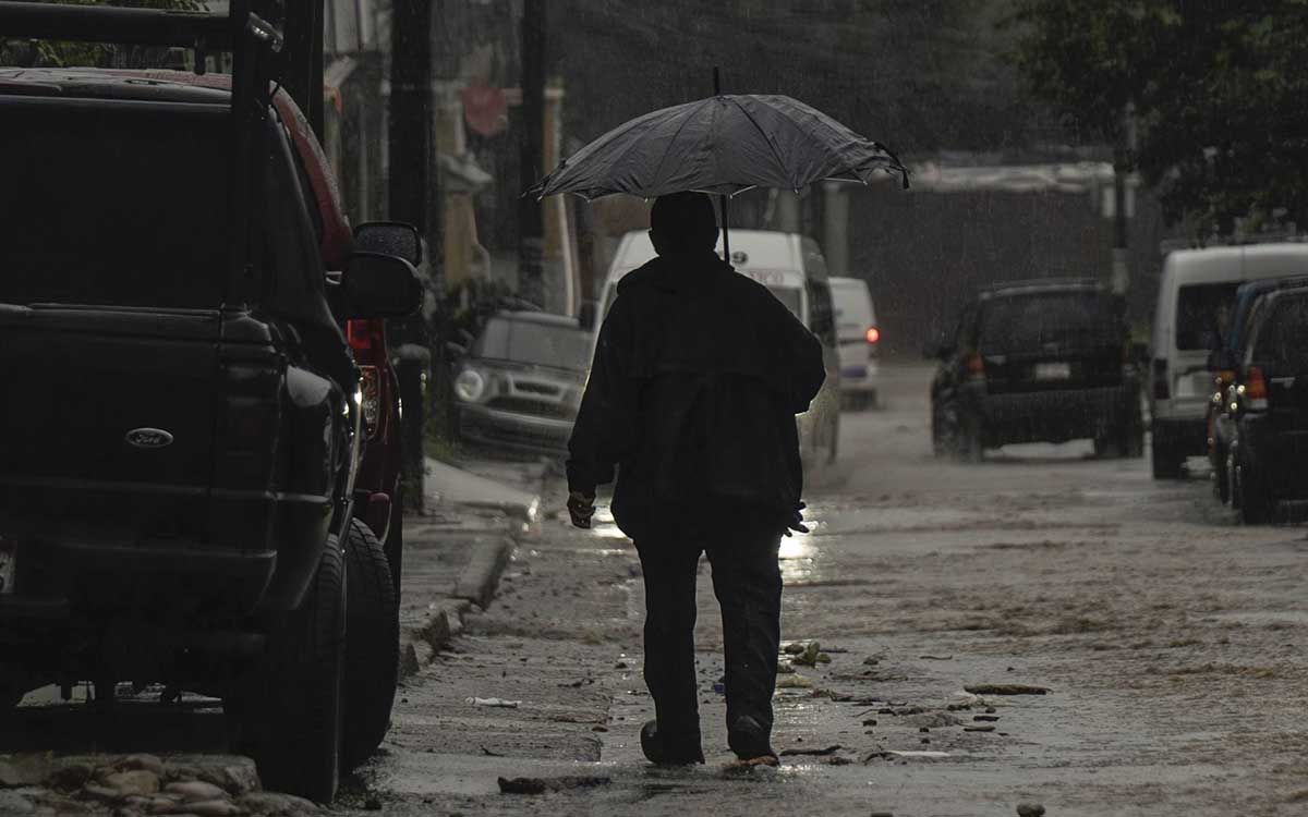 México afrontará su sexta tormenta y el frente frío 33