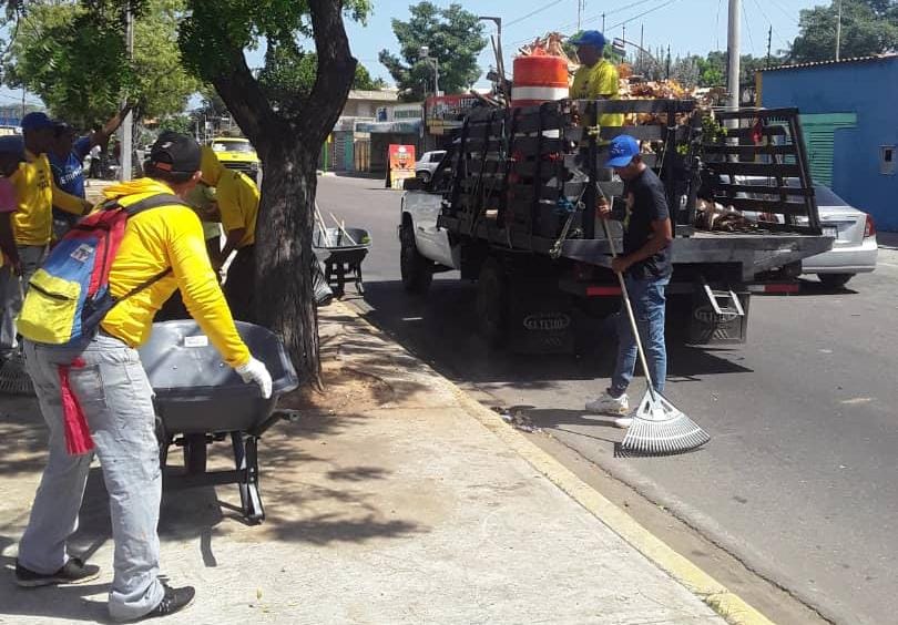 Gobernación despliega plan de limpieza en Maracaibo y otros municipios durante asueto de Carnaval