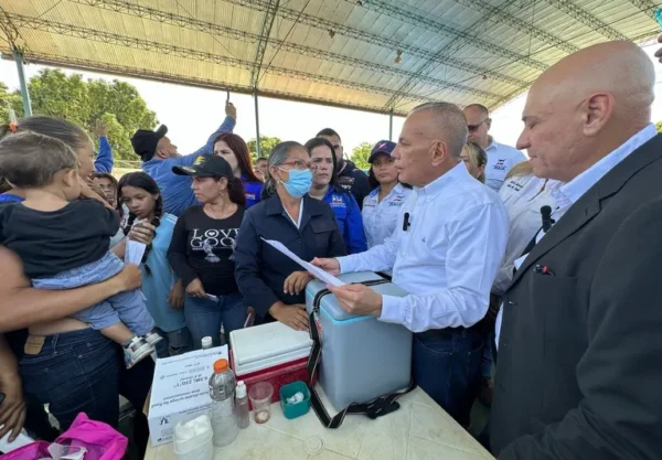 Más de 900 familias de Cabimas fueron beneficiadas en extensa Jornada Médico-dontológica de la Gobernación