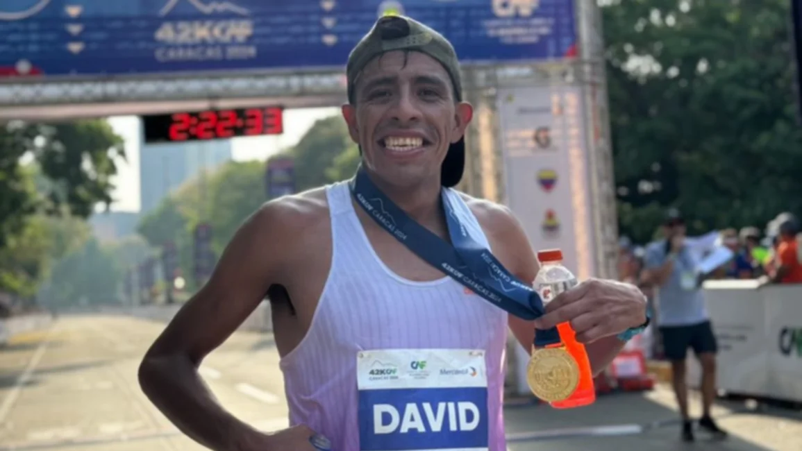El argentino David Rodríguez triunfa en los 42K del maratón CAF