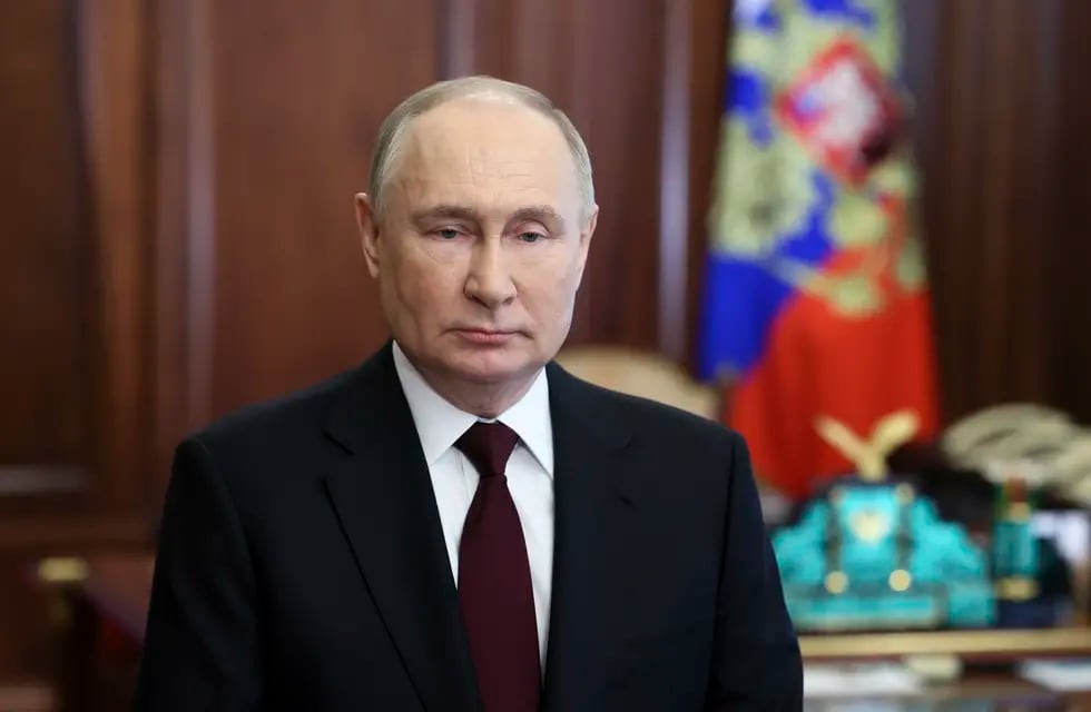 Putin gana relección con récord de votación, según resultados preliminares