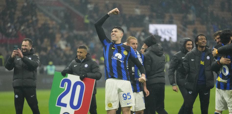 Inter Milán se proclama campeón de Serie A tras vencer a Milán