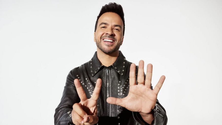 Luis Fonsi toma «un viaje emocional» al sacar un nuevo disco para sus 25 años de carrera