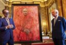 El Palacio de Buckingham revela el primer retrato oficial de Carlos III tras su coronación