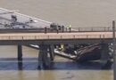 Una barcaza chocó contra el puente de Pelican en Texas