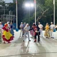 Danzas Típicas Maracaibo se lució en El Parque La Marina