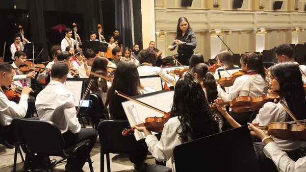 Orquesta de la Fundación Niño Zuliano rindió homenaje a las madres en su día