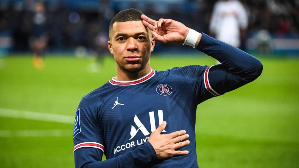 Ya es oficial: ¡Mbappé anuncia que deja el PSG!