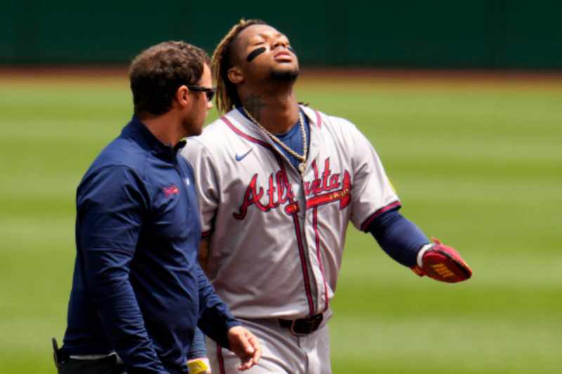 Confirman que Ronald Acuña Jr. será operado en Los Ángeles