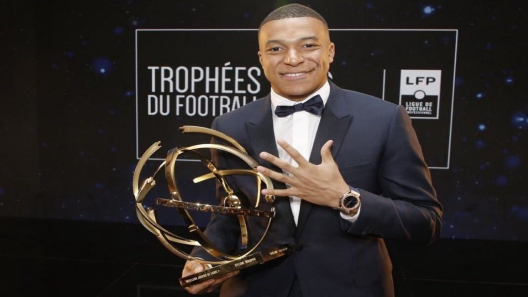 Kylian Mbappé es el «Mejor jugador del año» en su temporada de salida del PSG