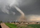 Tornado en EE.UU deja cuatro muertos y en alerta a 50 millones de residentes 