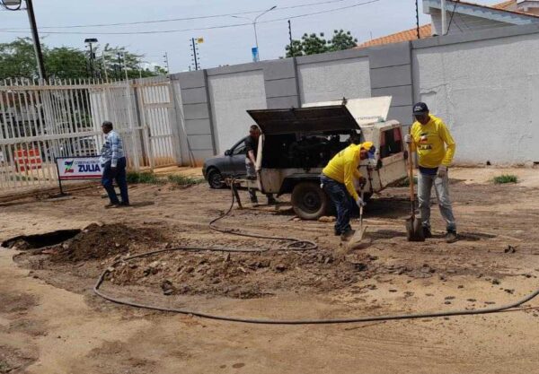 Gobernación sustituye colector de la urbanización Canaima en la parroquia Juana de Ávila de Maracaibo