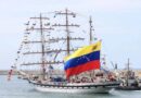 Buque Escuela Simón Bolívar arriba al puerto marítimo de Santa Marta en Colombia