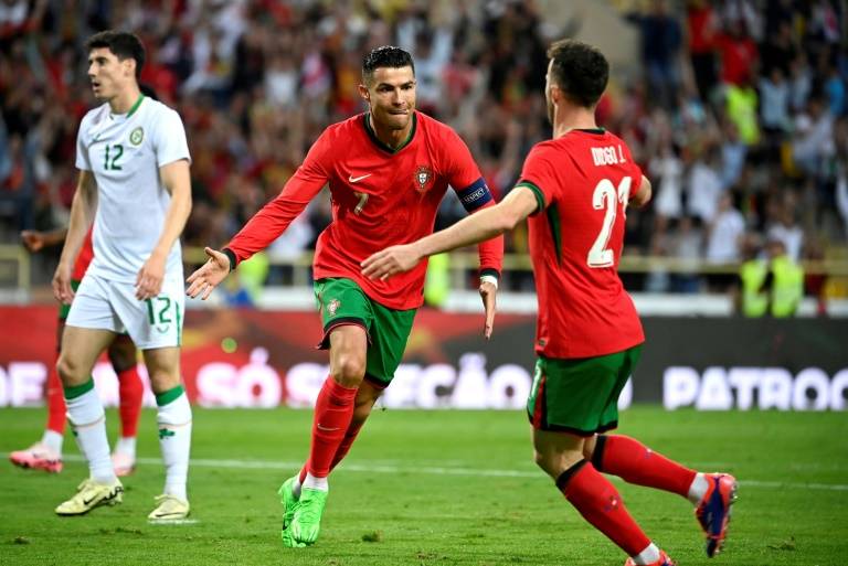 Cristiano Ronaldo y Portugal llegan encendidos a la Eurocopa: goleó a Irlanda con doblete de CR7