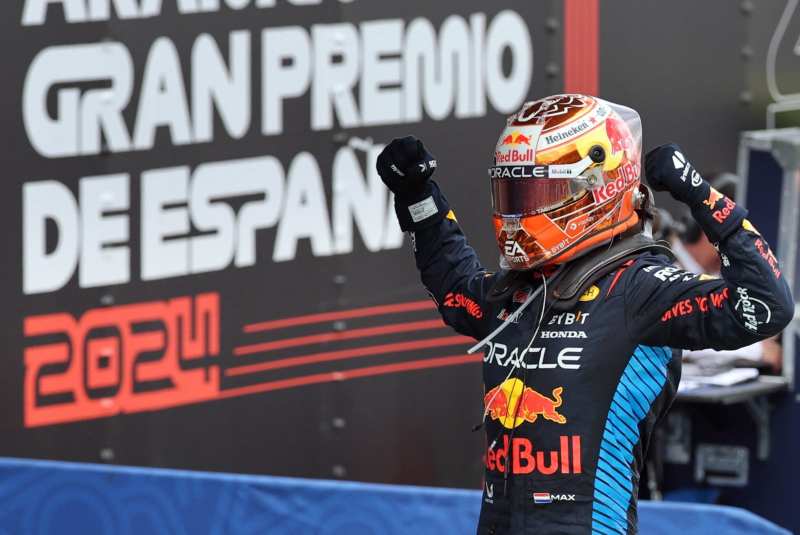 Verstappen gana el GP de España y reafirma su liderato en el campeonato