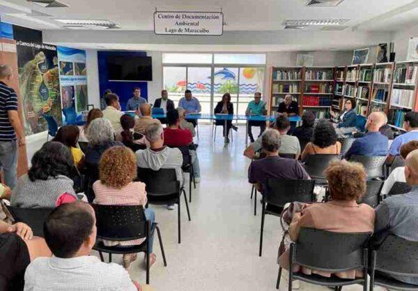 Gobernación participa en conversatorio sobre el Plan Micro Bosques Urbanos