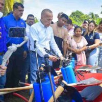 Gobernación entrega créditos, aportes y kits agropecuarios a los productores zulianos