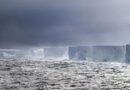 El iceberg más grande del mundo gira en círculos desde hace meses