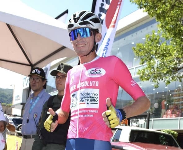 Venezolano Ángel Rivas se alzó como el primer campeón del Giro Andino Táchira