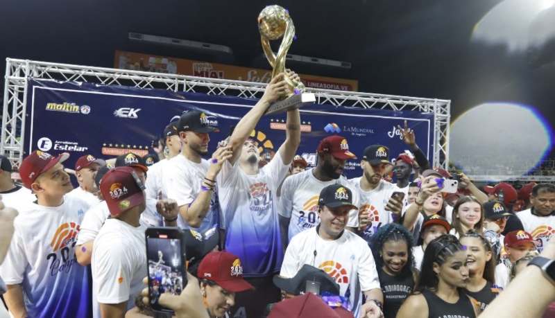 Gladiadores de Anzoátegui se consagra bicampeón en el baloncesto venezolano