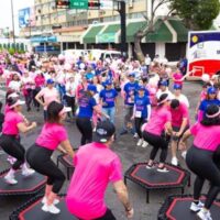 Con alegría y esperanza se vivió la Gran Marea Rosa de Famac