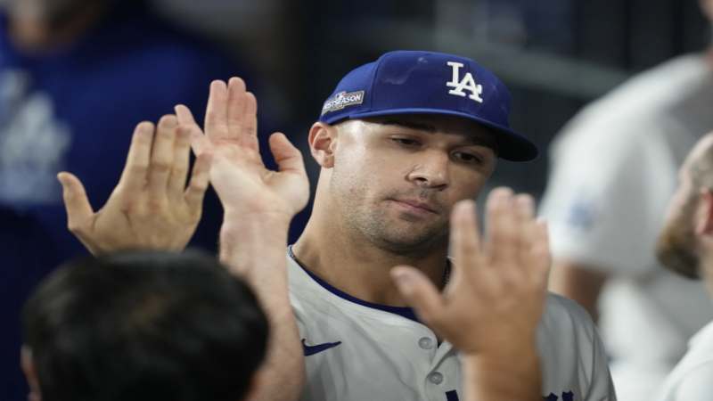 Dodgers de Los Angeles pegaron primero en la Serie de Campeonato