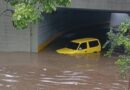 Fuertes lluvias dejan inundaciones y carros atascados en Caracas y Miranda