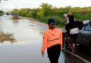 Limitan paso vehicular en la carretera Falcón-Zulia por crecida del río