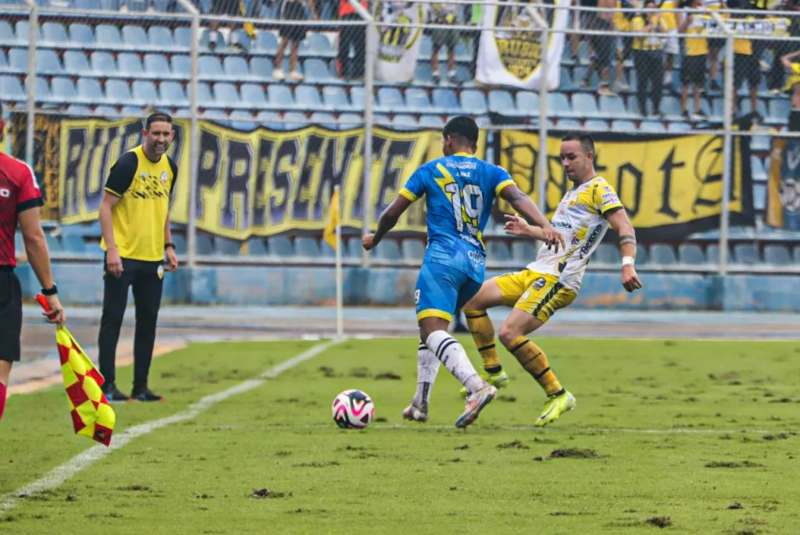 Rayo Zuliano perdió con Táchira en Maracaibo