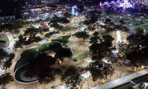 Continúan los trabajos de recuperación y modernización de la Plaza El Buen Maestro de Maracaibo