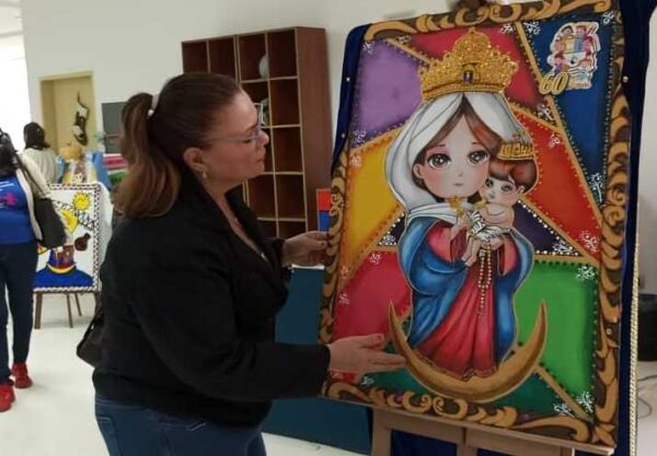 Secretaría de Educación inaugura exposición La Chinita, imagen de la inocencia de mi pueblo